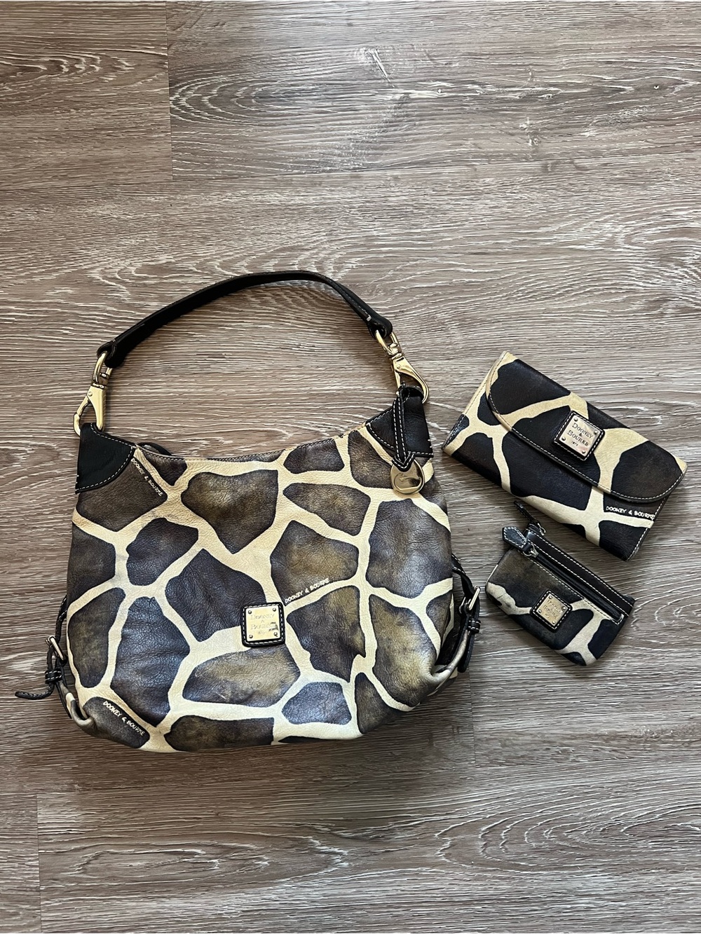 Dooney & Bourke Giraffe Print Leather Hobo Bag Wallet Coin Purse 3 Pc Set